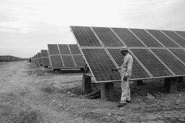 太陽能發電成本的急劇下降 技術、市場與政策的合力